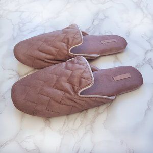 Round-toe Quilted Satin Velvet Slippers